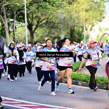 Runner Photo 8412347