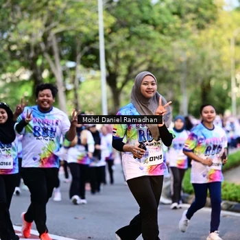 Runner Photo 8412358