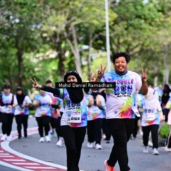 Runner Photo 8412360