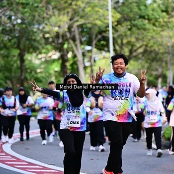 Runner Photo 8412364