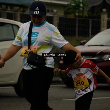 Runner Photo 8412370