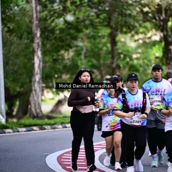Runner Photo 8412390