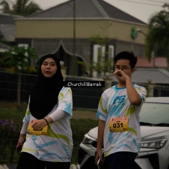 Runner Photo 8412391