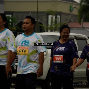 Runner Photo 8412403
