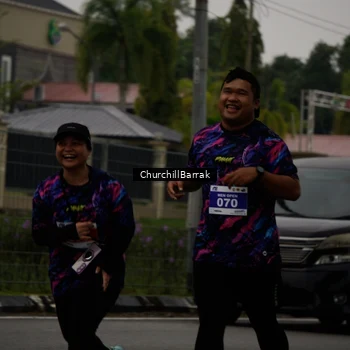 Runner Photo 8412428