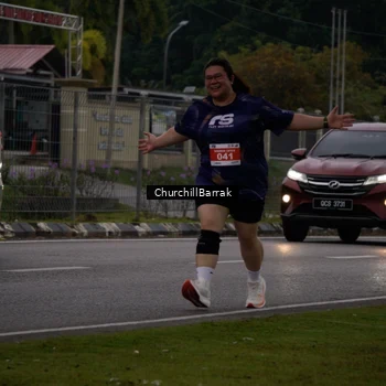 Runner Photo 8412447