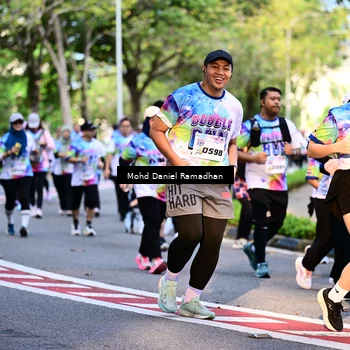 Runner Photo 8412464