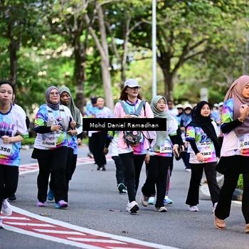 Runner Photo 8412472