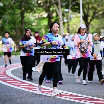 Runner Photo 8412473