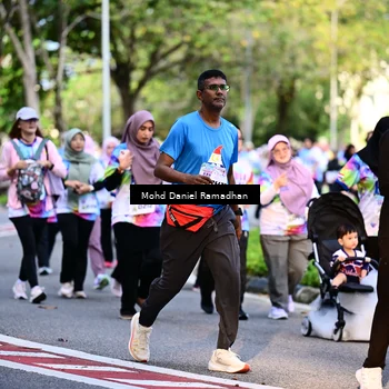 Runner Photo 8412476