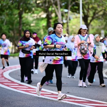 Runner Photo 8412480