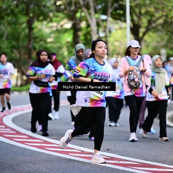 Runner Photo 8412482