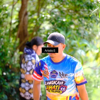 Runner Photo 8412490