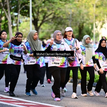 Runner Photo 8412495