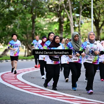Runner Photo 8412499