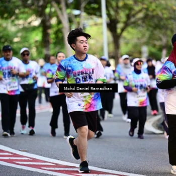 Runner Photo 8412535