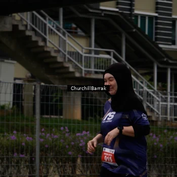 Runner Photo 8412549