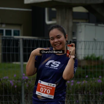 Runner Photo 8412578