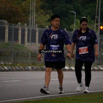 Runner Photo 8412630