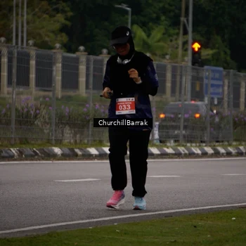 Runner Photo 8412636