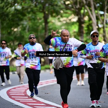 Runner Photo 8412644