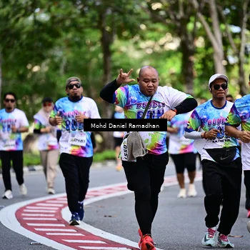 Runner Photo 8412646