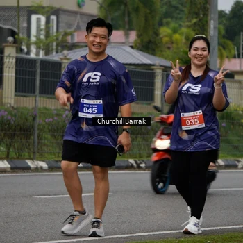 Runner Photo 8412666