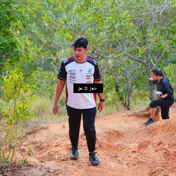 Runner Photo 8412702