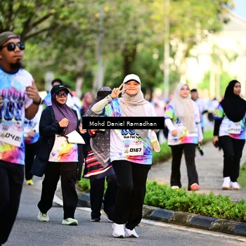 Runner Photo 8412741