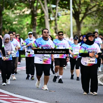 Runner Photo 8412749