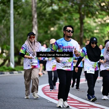 Runner Photo 8412759
