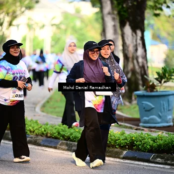 Runner Photo 8412765