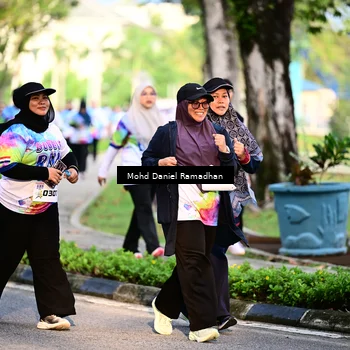 Runner Photo 8412767