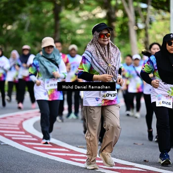Runner Photo 8412773