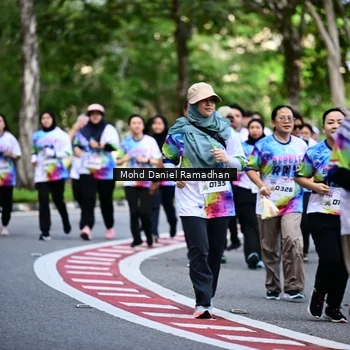 Runner Photo 8412776