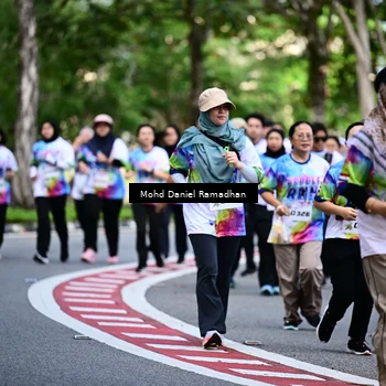Runner Photo 8412777