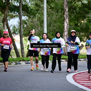 Runner Photo 8412780