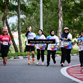 Runner Photo 8412782