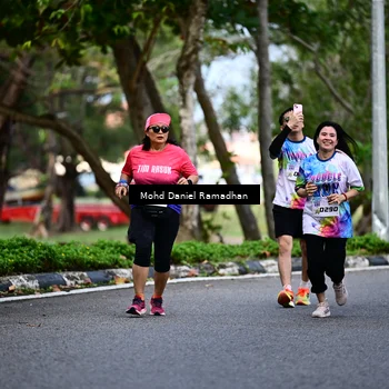 Runner Photo 8412788