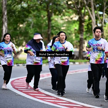 Runner Photo 8412801