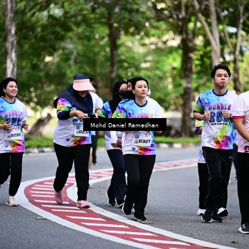 Runner Photo 8412803