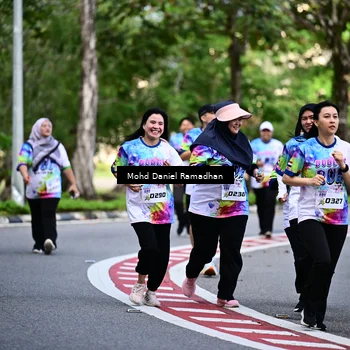 Runner Photo 8412804