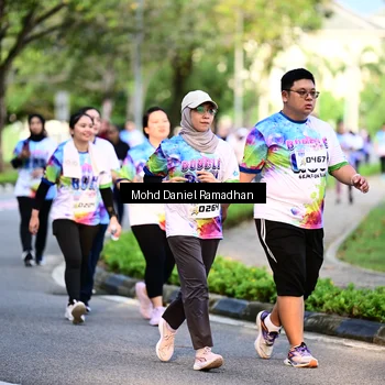 Runner Photo 8412821