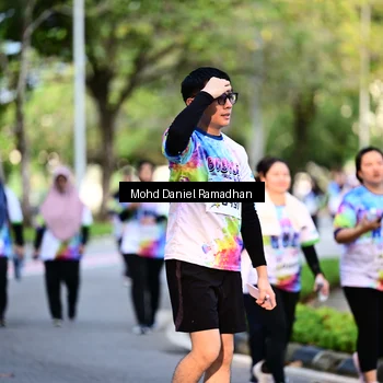 Runner Photo 8412832