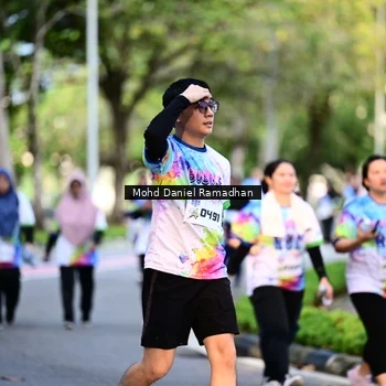 Runner Photo 8412835