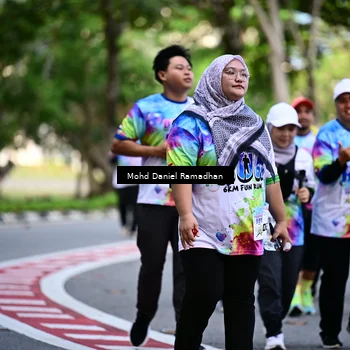 Runner Photo 8412850