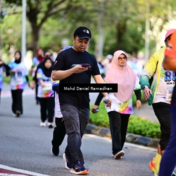 Runner Photo 8412863
