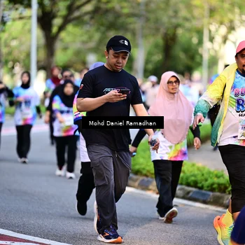 Runner Photo 8412866