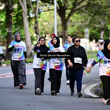 Runner Photo 8412872