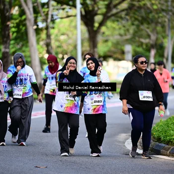 Runner Photo 8412874